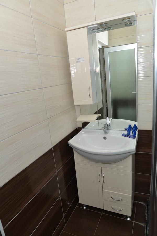 Hotel Konstantin لابليه سيلو المظهر الخارجي الصورة